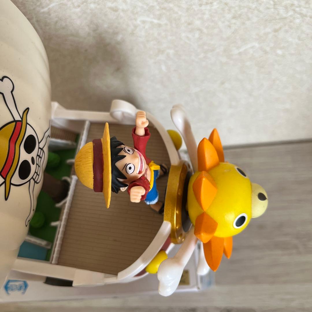 ワンピース メガワールドコレクタブルフィギュア サニー号 - メルカリ