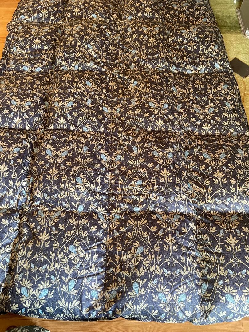 日本製　羽毛布団　シングル　イングランド産ホワイトダウン93% 1.3kg B