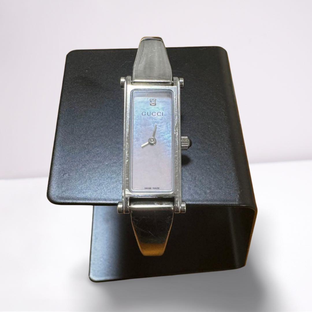 \"GUCCI\" 1500L クォーツ腕時計 シルバー ダイヤ グッチ 人気