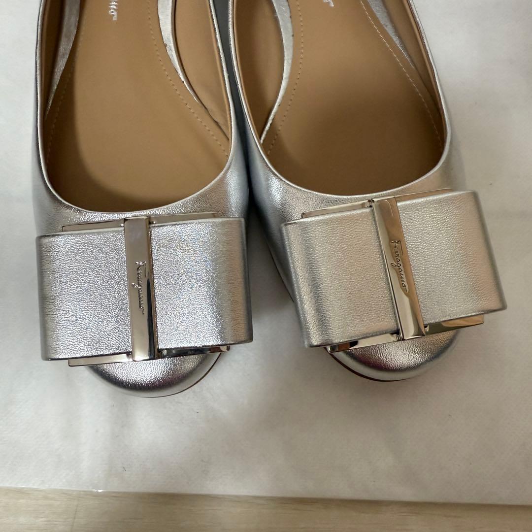 新品同様！フェラガモ✴︎CAPUA 8B(24.5cm)