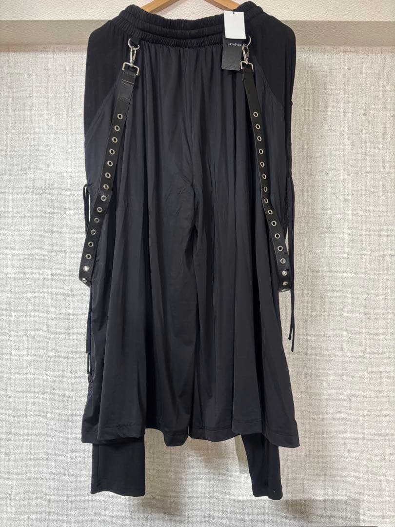 CIVARIZE/シヴァーライズサスペンダー付きスカートレイヤードワイド