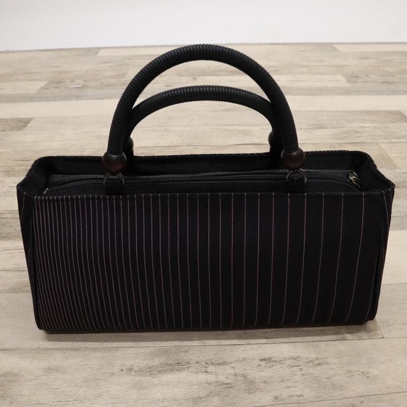 《新古品◆草履バッグセット◆黒地×ピンクのストライプ＊細縞模様◆Z3-12》