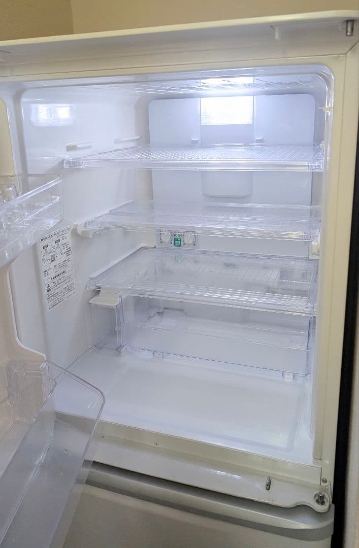 SHARP ノンフロン冷凍冷蔵庫 SJ-PW31Y-W 314L