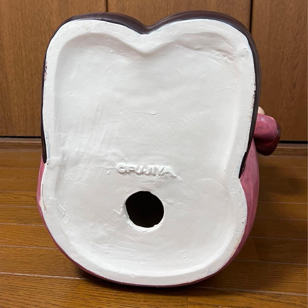 ペコちゃん 陶器製 特大人形 非売品 - メルカリ