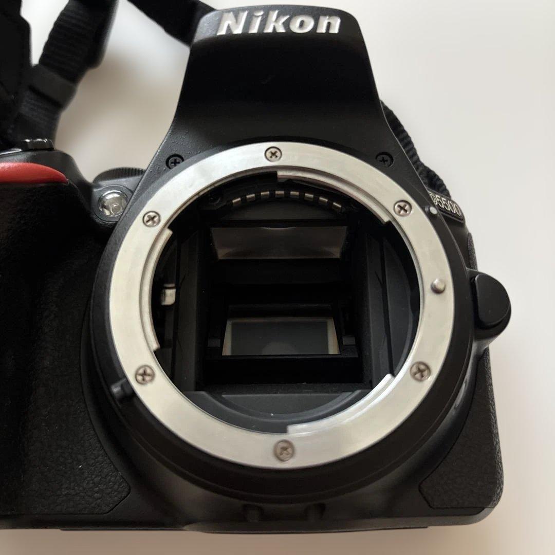 Nikon D5500 ボディのみ ブラック ショット数6710枚 - メルカリ
