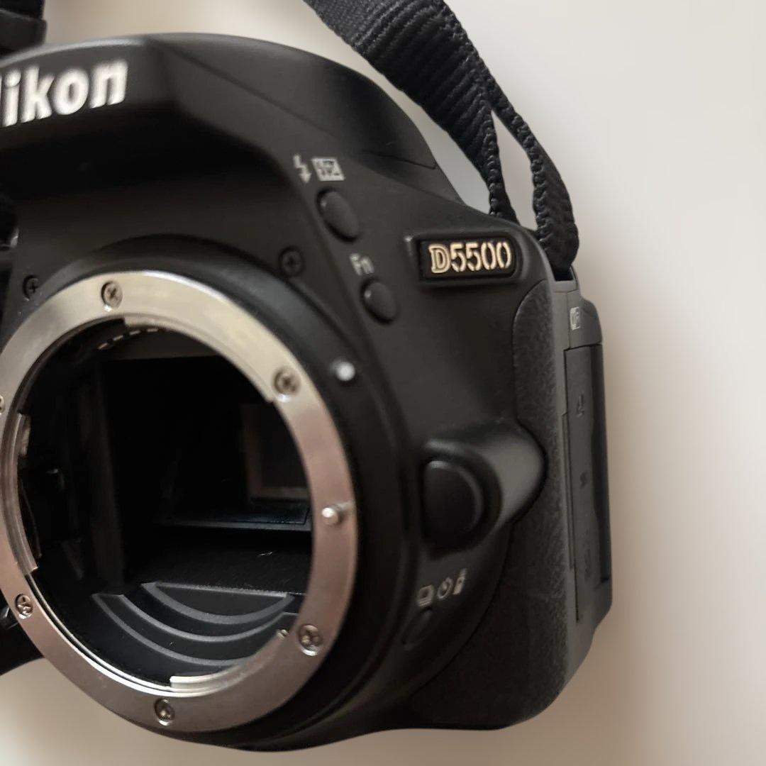 Nikon D5500 ボディのみ ブラック ショット数6710枚 - メルカリ