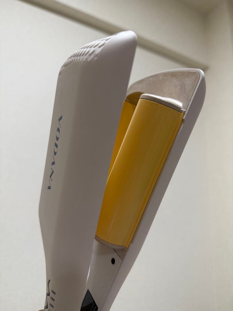 VODANA トリプルフローウェーブアイロン 40mm ラスティレモン - メルカリ