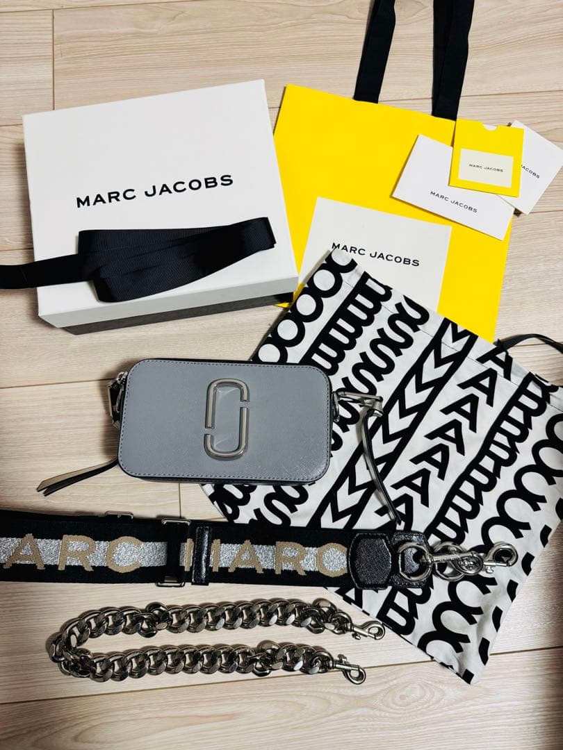 値下ーMARC JACOBS ザ カラーブロック スナップショット➕別売チェーン