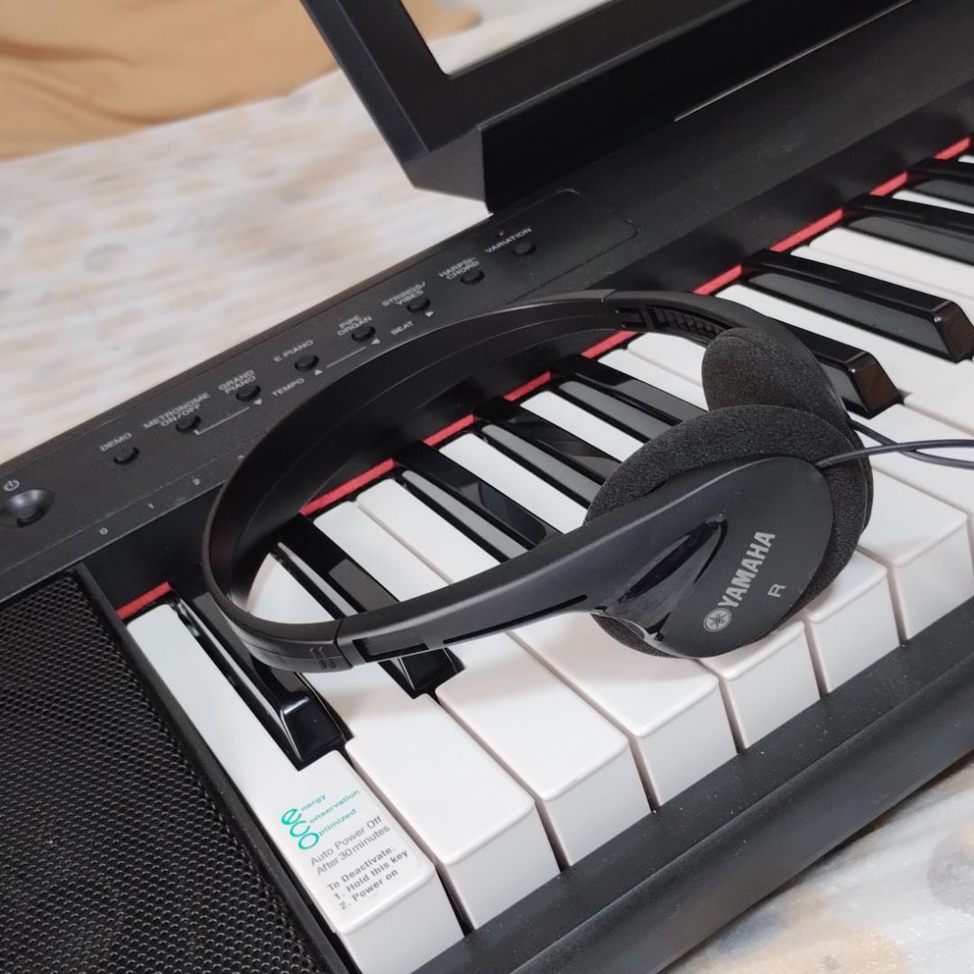 ヤマハ・純正⭐電子ピアノ用ヘッドフォン - メルカリ