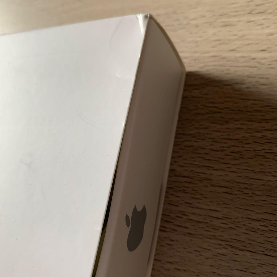 《中古》　Macbook Air A1466 13.3 軽量　認定整備済製品