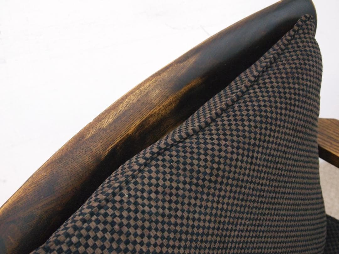 良品！大塚家具 ダイニングチェア 回転椅子 アームチェア 鳴門C-490KA