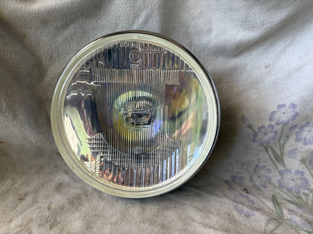 シビエ ヘッドライト cibie マーシャル 当時 旧車 イノウエ ゼファー 昭和の若者が憧れた「シビエ」に「マーシャル」とは？ なぜヘッド