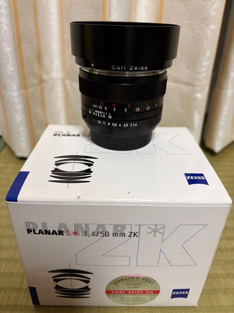 Carl Zeiss Planar T* 1.4/50 mm ZKレンズ Zeiss Normal 50mm f/1.4 ZE Planar T* Manual Focus Lens for Canon