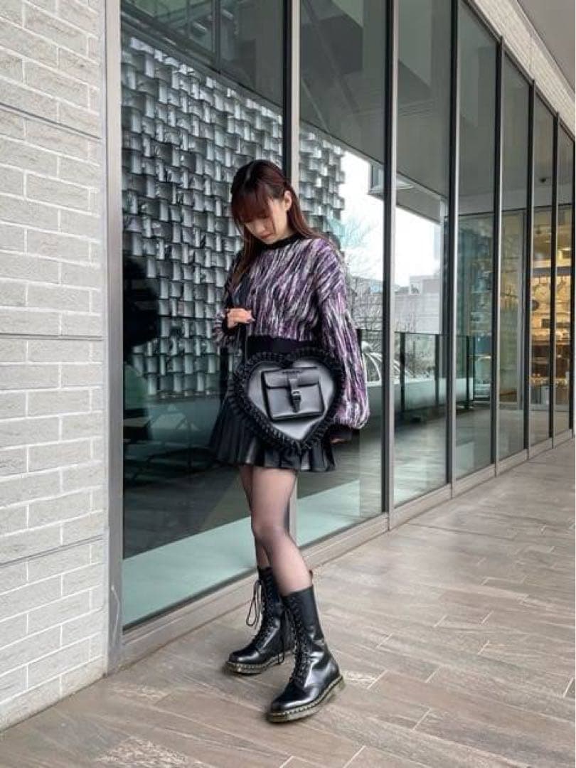 Dr.Martens ドクターマーチン ハートバック ハートフリルバック - メルカリ