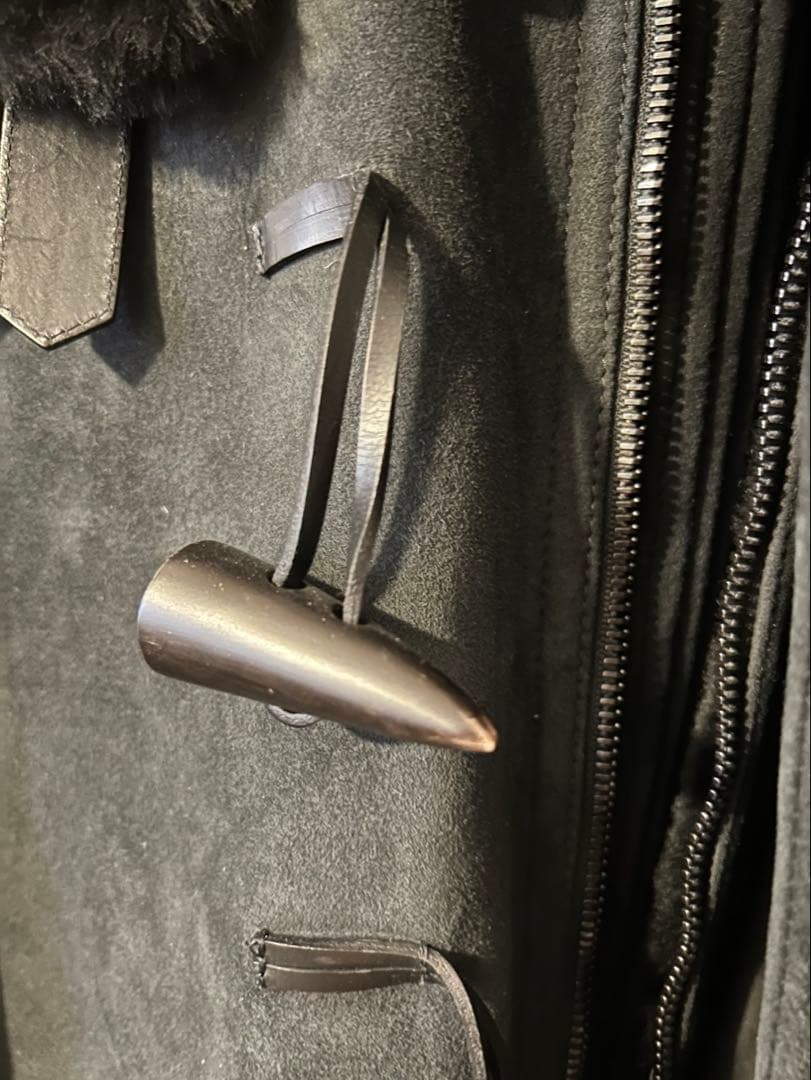 BURBERRYバーバリー ダークグレー ムートンダッフルコート イタリア製