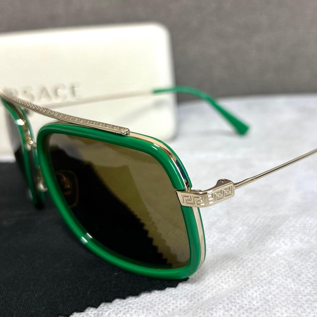 サングラス Versace 2173 139073 ケース/メガネ拭き付き - メルカリ