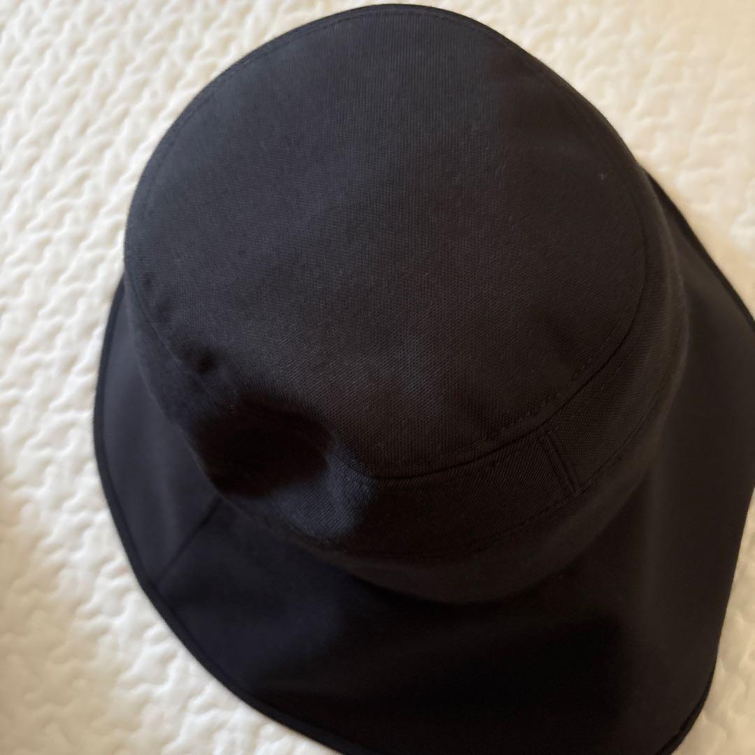 試着のみ サンバリア100 ナチュラルハット ブラック Lサイズ 日傘が