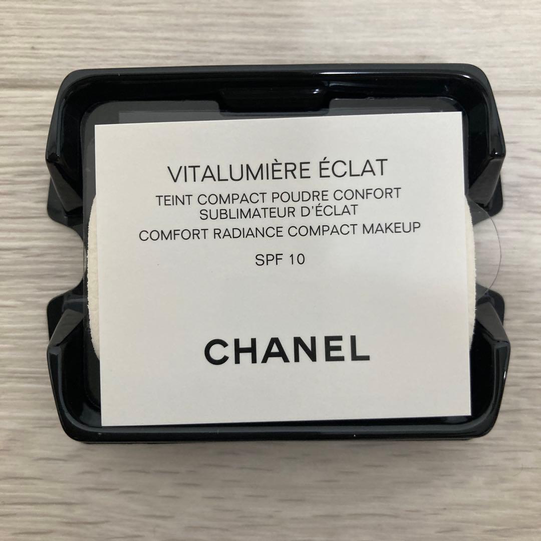 CHANELヴィタルミエールエクラコンパクト ベージュ ファンデーション