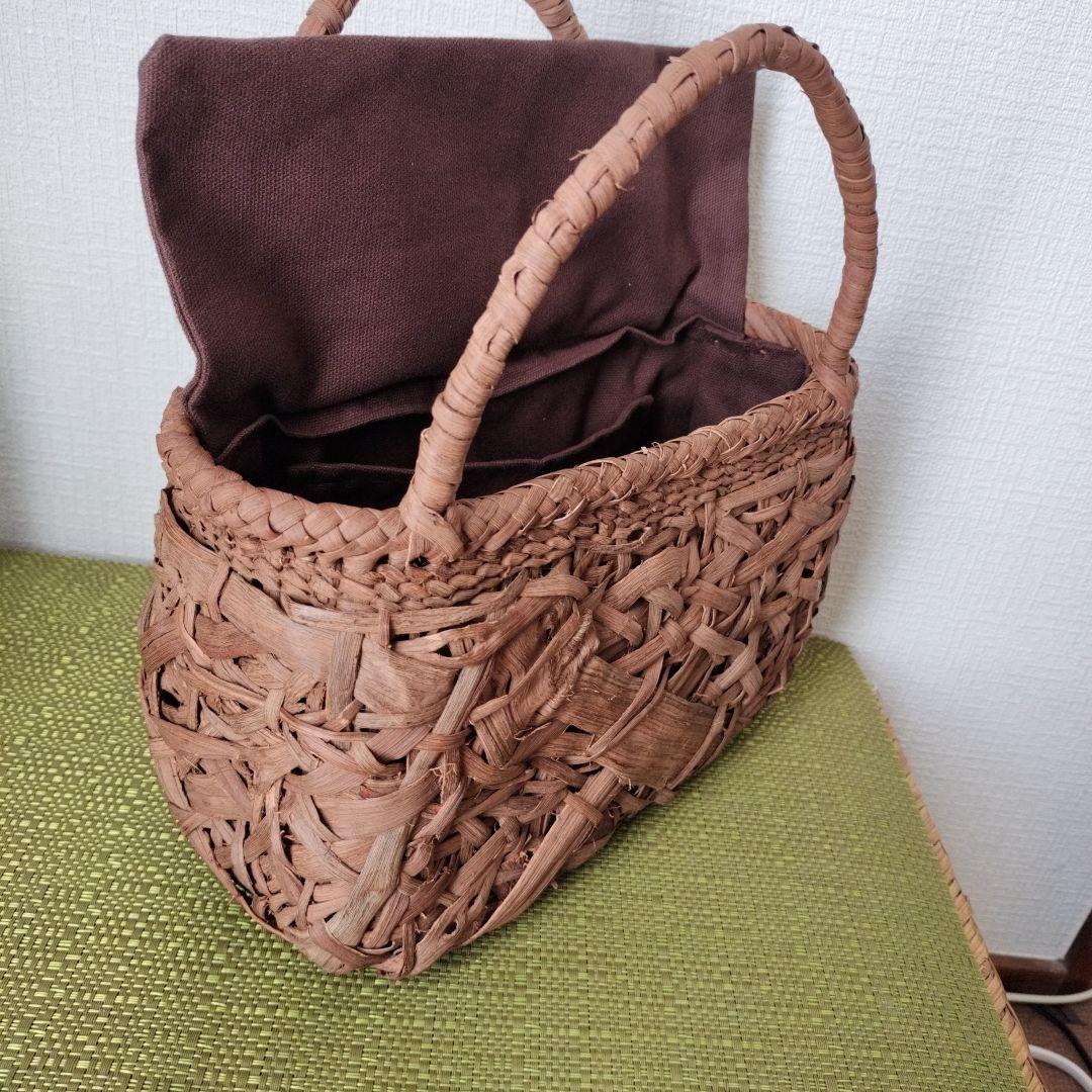 山葡萄やたら編み籠バック 約高さ17横23幅10 - メルカリ