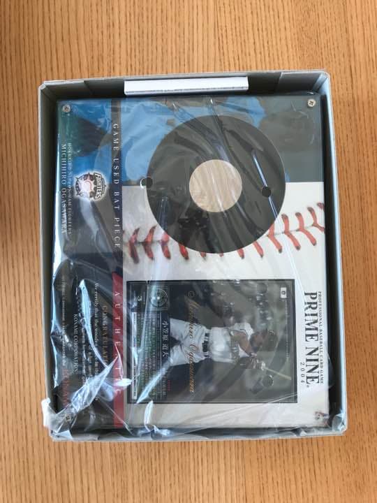 プライムナイン 小笠原道大（日本ハム）30個限定バットピースディスプレイ