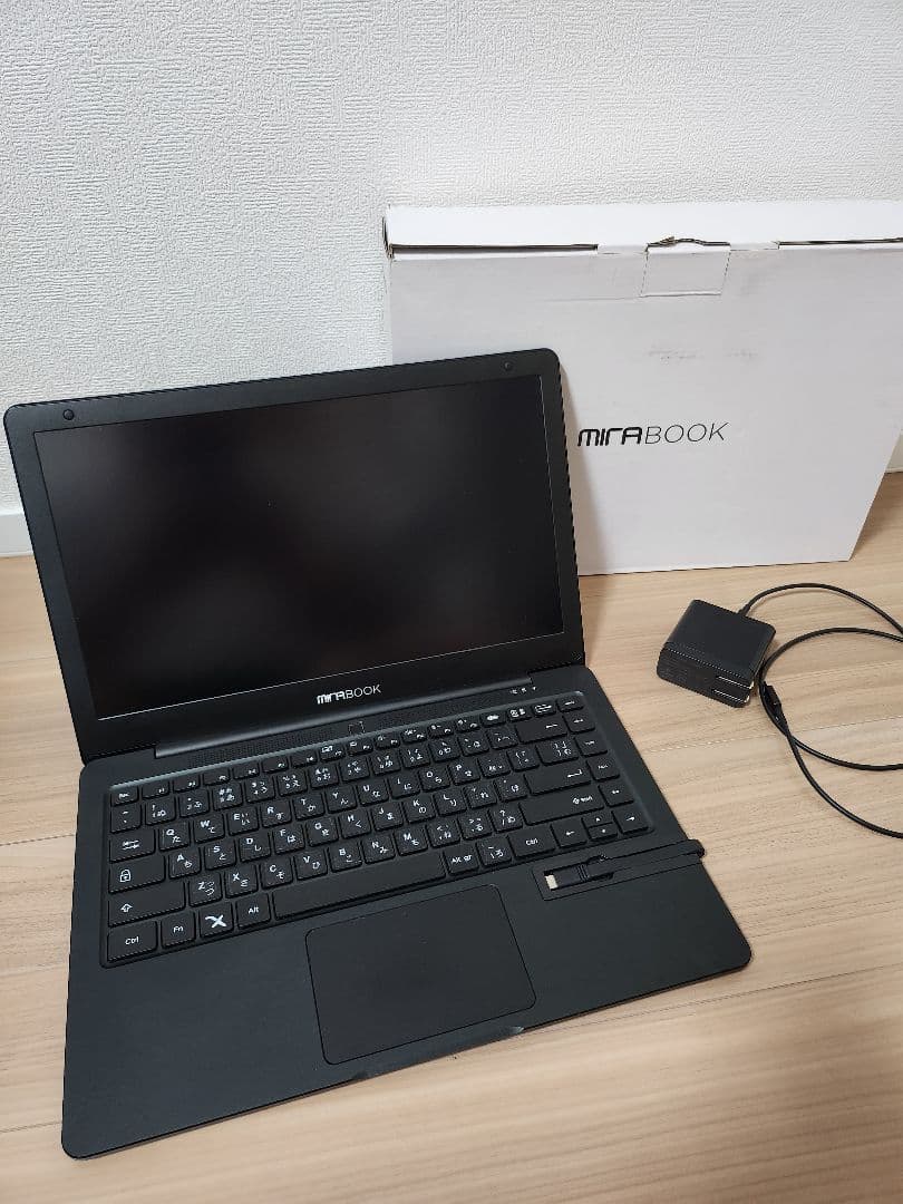 Miraxess MIRABOOK　PC型モバイルアクセサリー ノートパソコン型のスマートフォンアクセサリー Mirabook