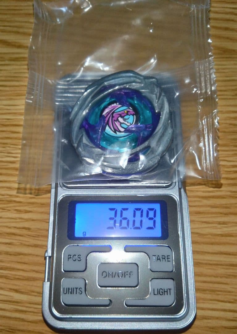 ベイブレードX【ベイコード付き・新品未使用】ワイバーンホバー2-80GN