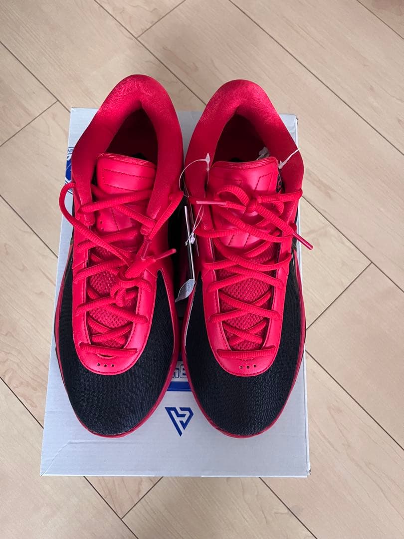 かずべーさん専用 【新品未使用】Nike バスケットボールシューズ 赤黒 NIKE（ナイキ） 爆買 （キッズ）ジュニアバスケットシューズ バッシュ