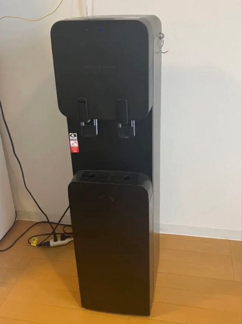 プレミアムウォーター ウォーターサーバー famfitブラック ファムフィット