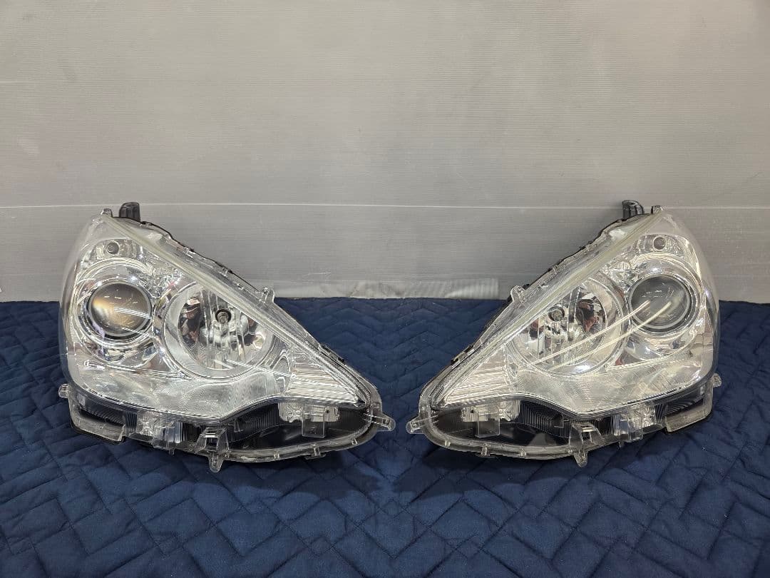 10前期　アクア　ヘッドライト左右　最高級クリア施工済み商品 フロント ヘッドライト 左右セット トヨタ アクア NHP10 前期 専用