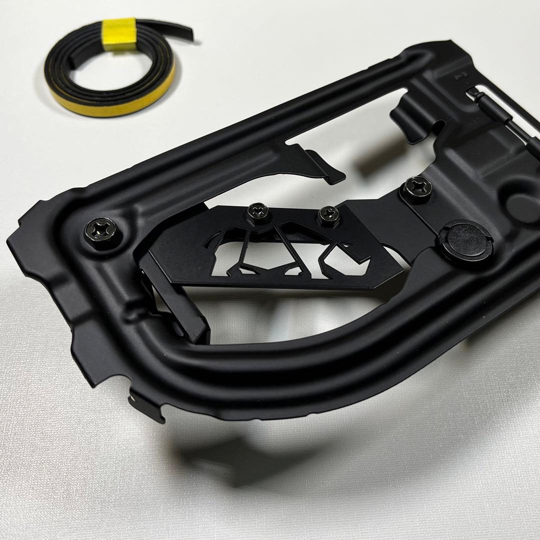 JB64ジムニーJB74シエラ用前向きサイVerスケルトン型燃料リッド - メルカリ