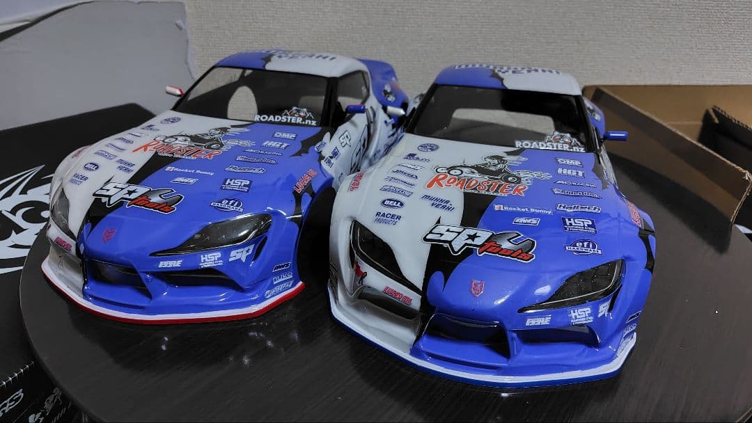 ２台セット　ヨコモ　スープラ ドリフトパッケージ2WD GRスープラボディ(レッド) レディトゥラン