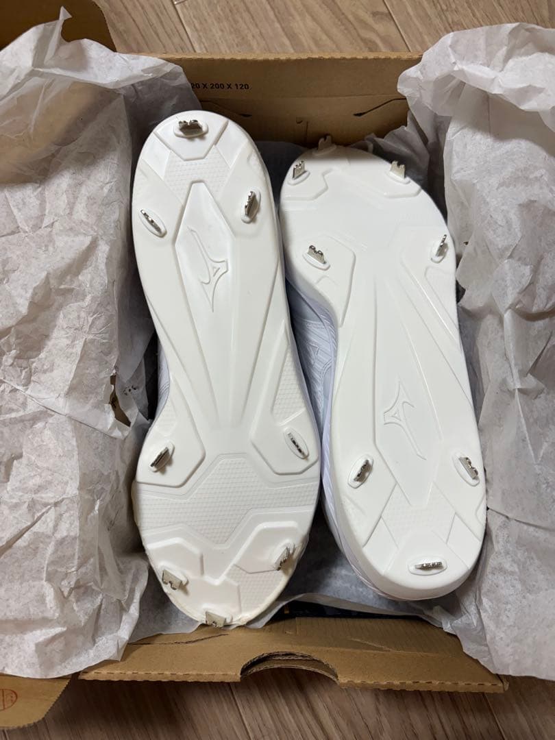 Mizuno CUSHIONREVO PRO 27.0cm ホワイト