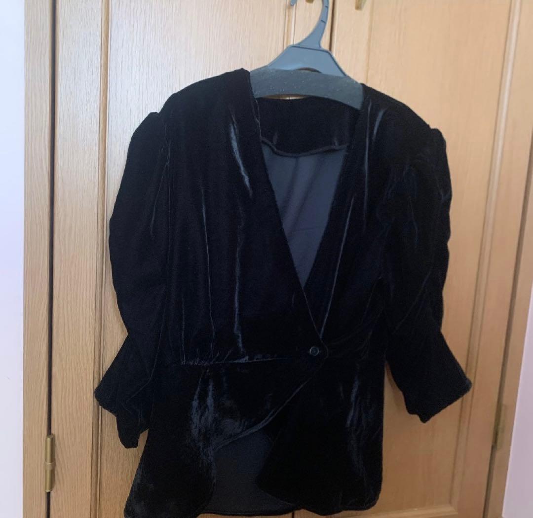 anuke アンヌーク Gather Velour Blouse - メルカリ