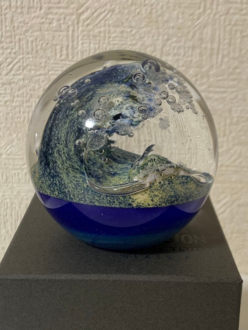 ノグチミエコ　ガラスアート　浮世北斎浪裏　富嶽三十六景　2012年作 冨嶽三十六景・神奈川沖浪裏 文化遺産オンライン