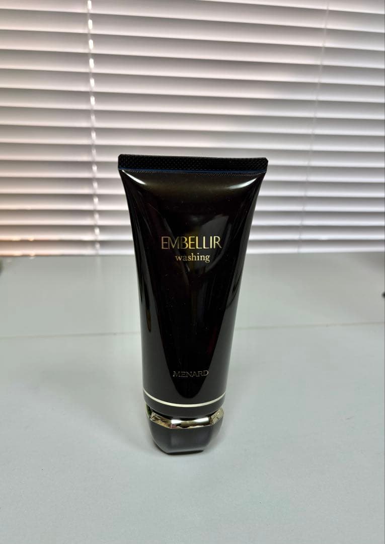 メナード　エンベリエ　ウォッシング130g Amazon | メナード MENARD エンベリエ ウオッシング 130g | エンベリエ