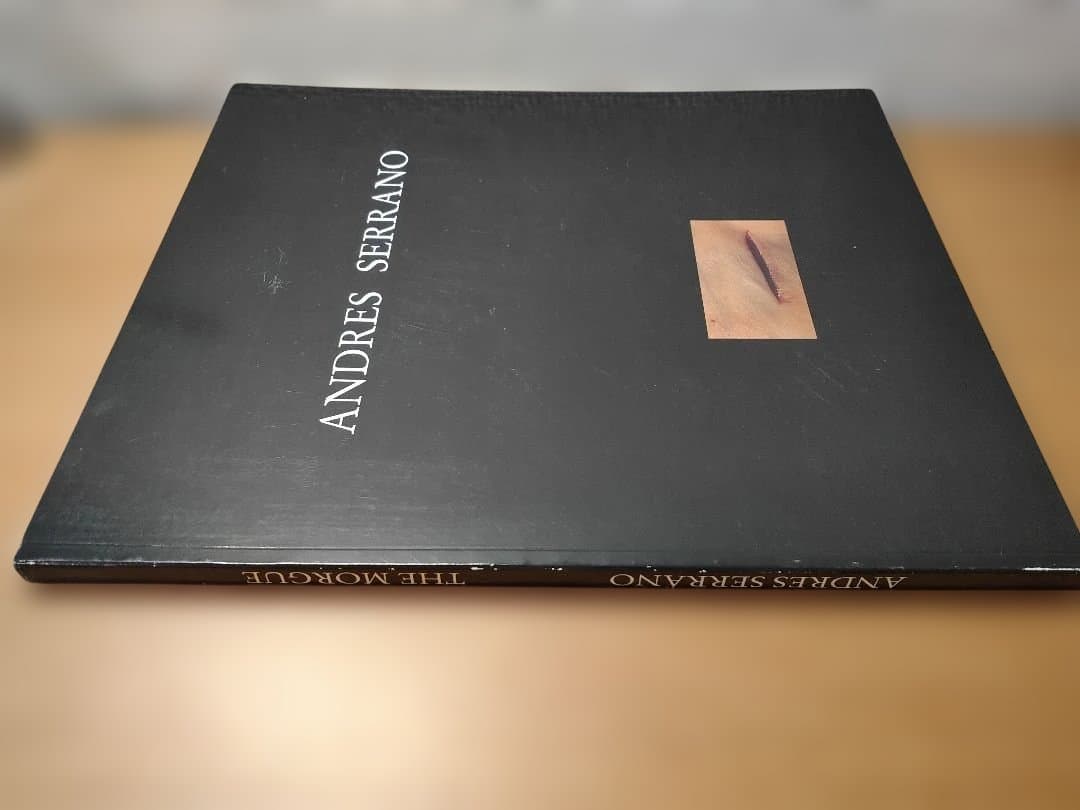 アンドレス・セラーノ Andres Serrano The Morgue - メルカリ