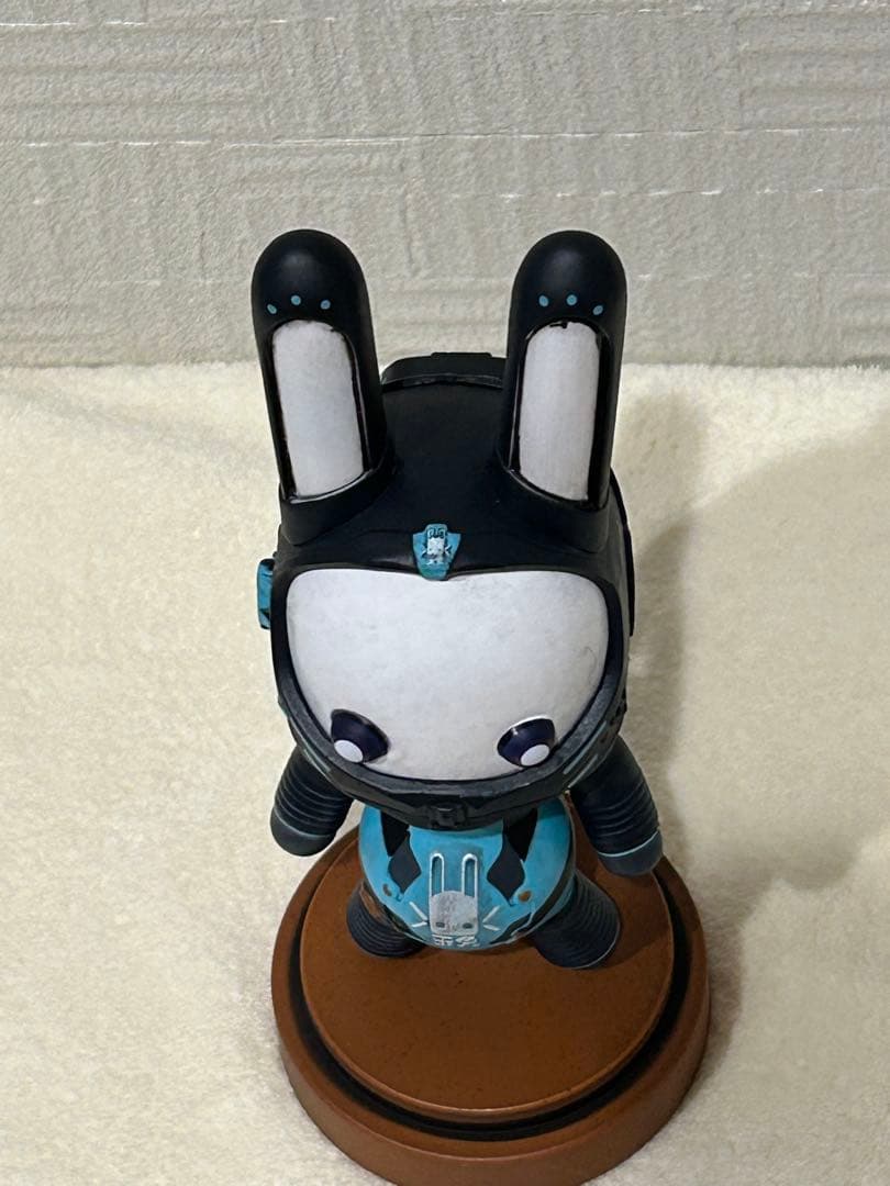 超レア　デスティニー2 ジェイドラビット 玉兎フィギュア