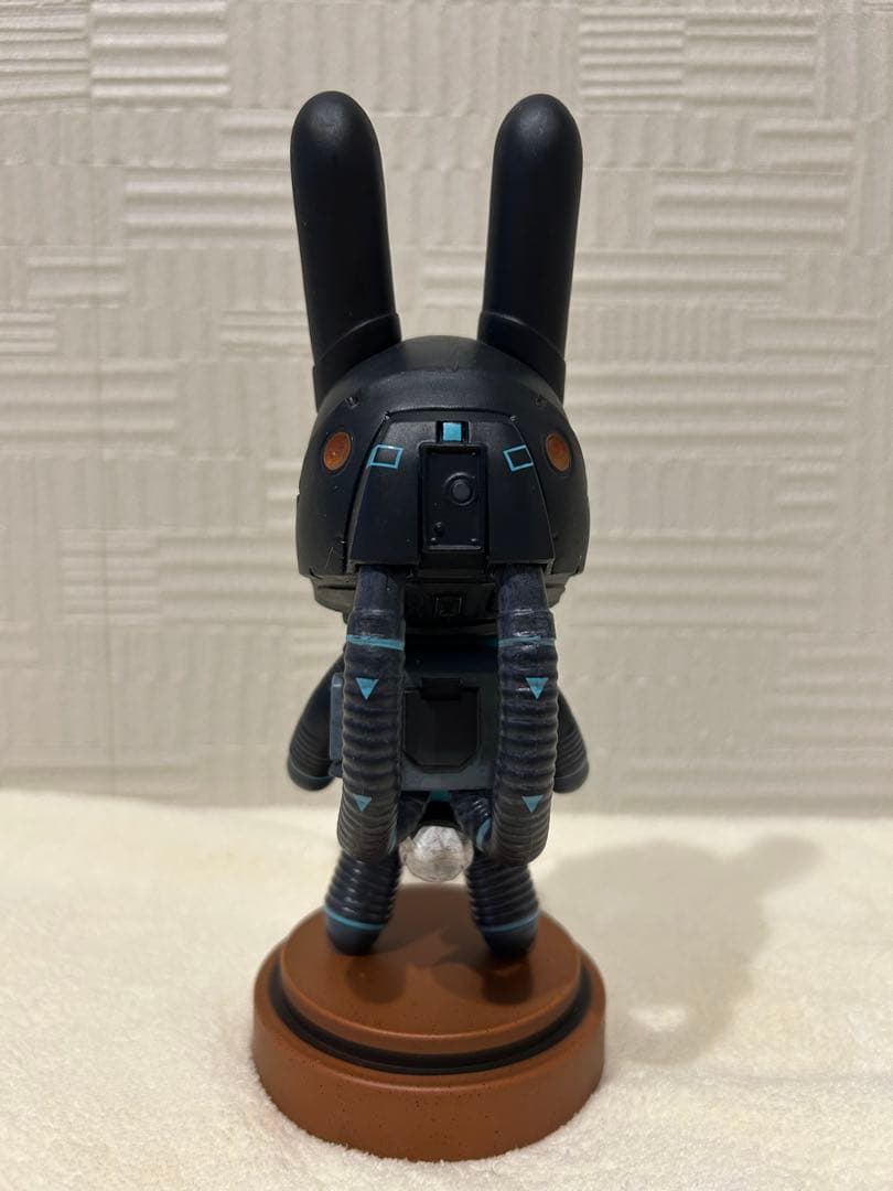 超レア　デスティニー2 ジェイドラビット 玉兎フィギュア