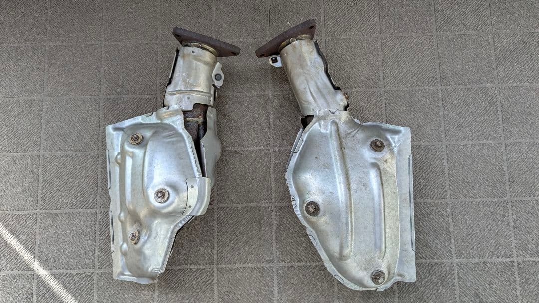 低走行車 VQ37VHR フェアレディZ Z34 純正エキマニ - メルカリ