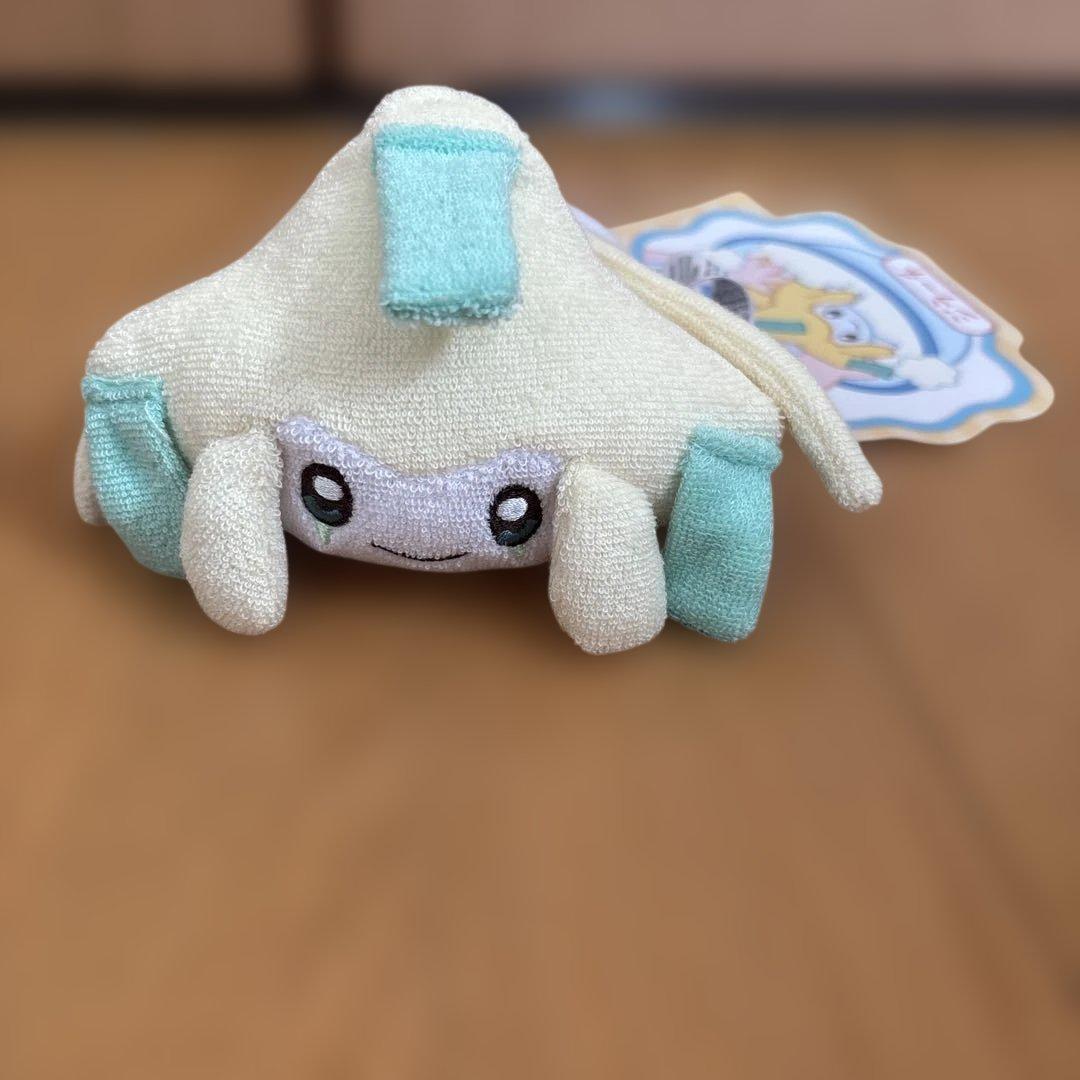 ポケモンセンター 洗えるぬいぐるみ ジラーチ タグ付き - メルカリ