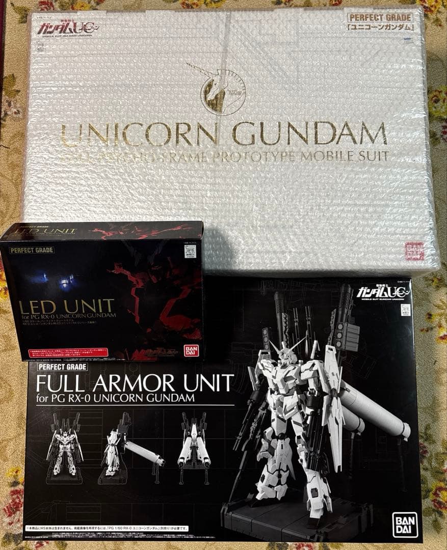 PGフルアーマーユニコーンガンダム　セット フルアーマー・ユニコーンガンダムが再現可能に！ガンプラ「PG
