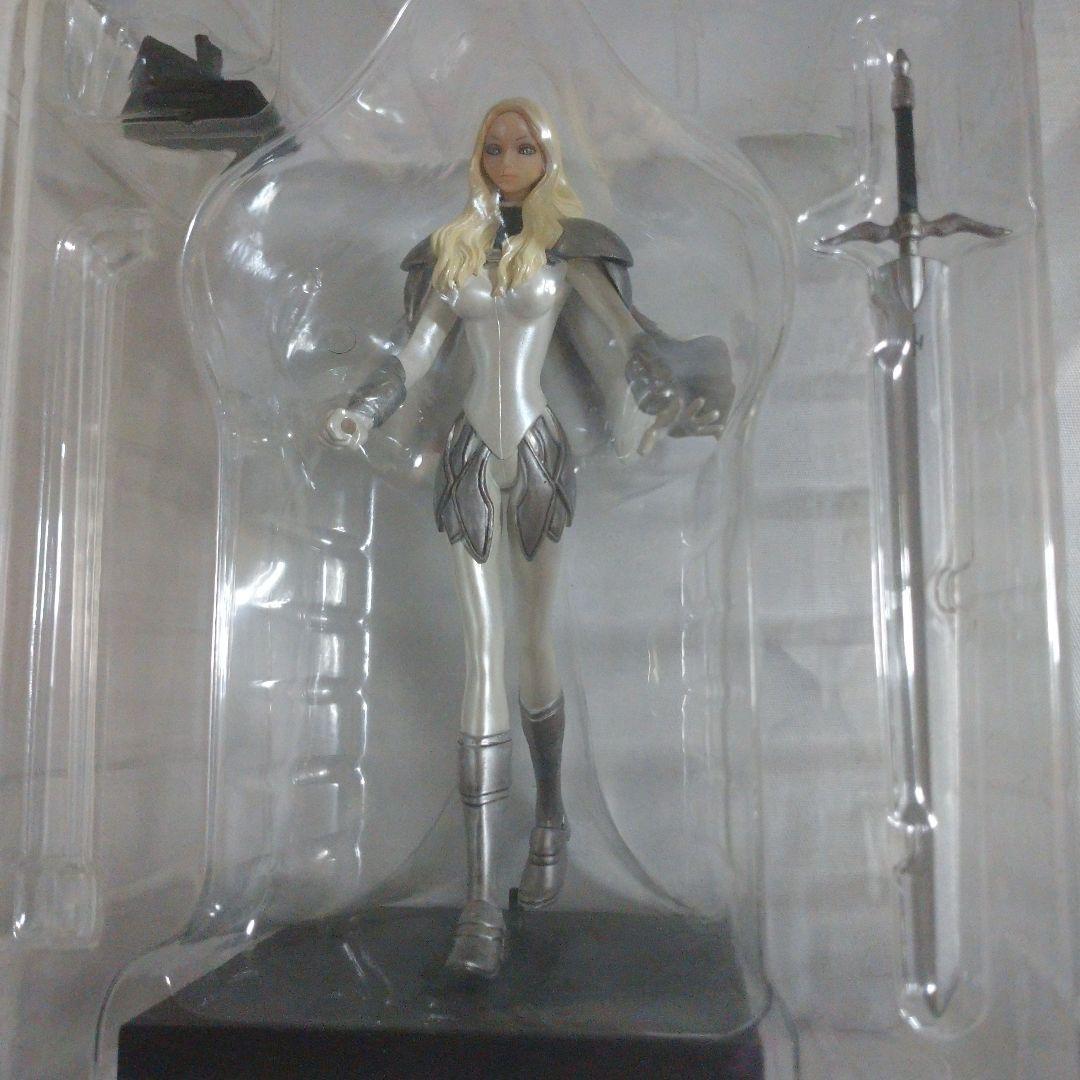 クレイモア 連載3周年記念 微笑みのテレサ フィギュア - メルカリ