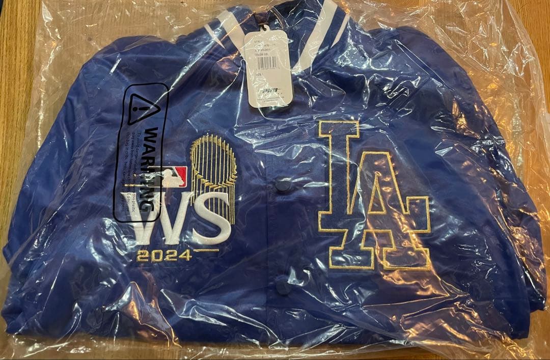 正規品メンズL】ドジャース2024 WSチャンピオン フルスナップ