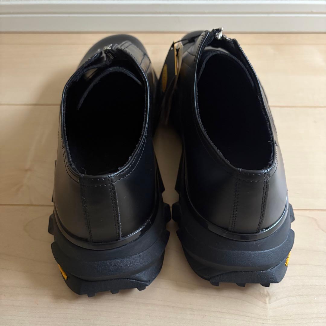新品未使用】ZARA × vibram フロントジップレザーシューズ - メルカリ