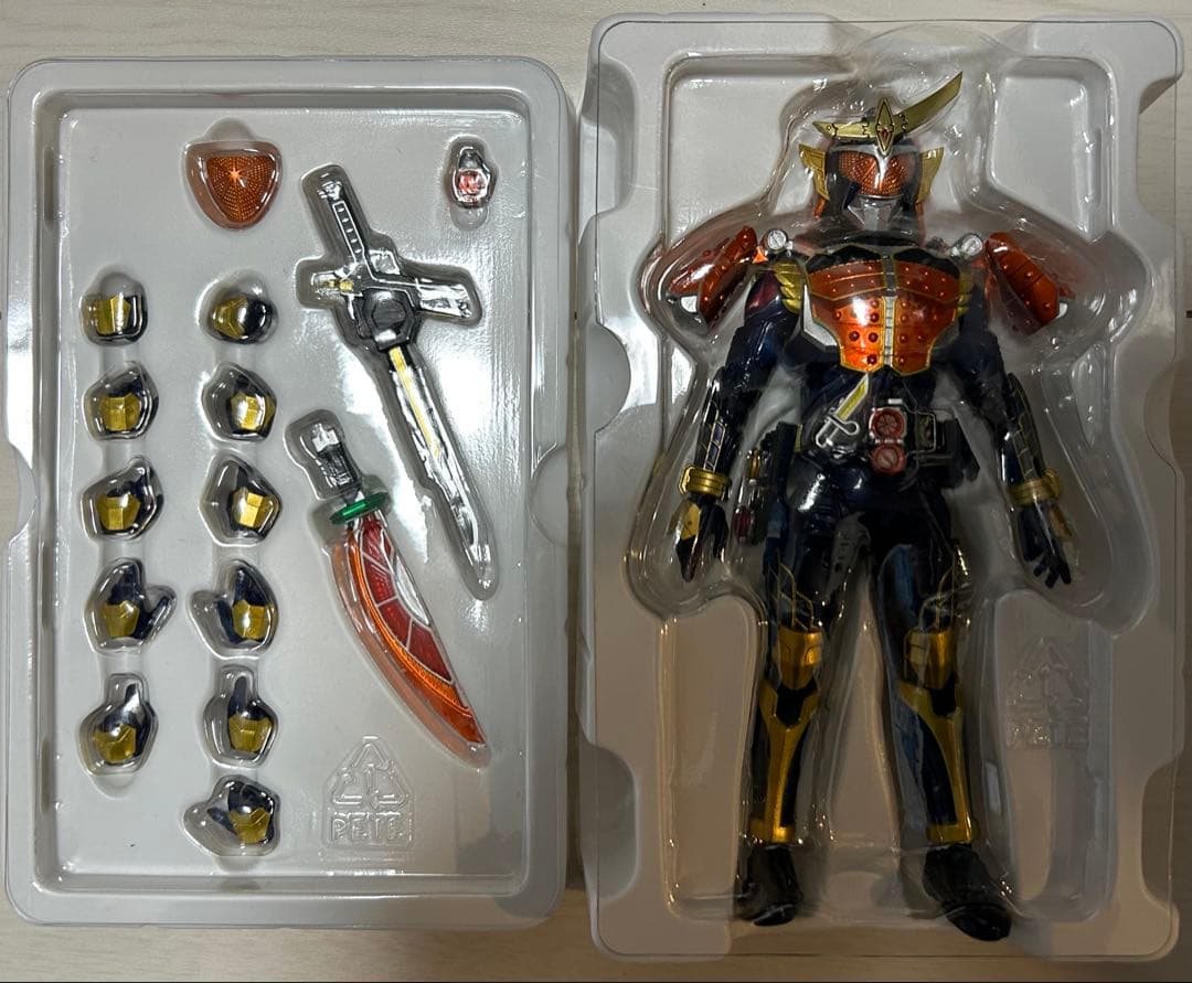 S.H.Figuarts（真骨彫製法）仮面ライダー鎧武