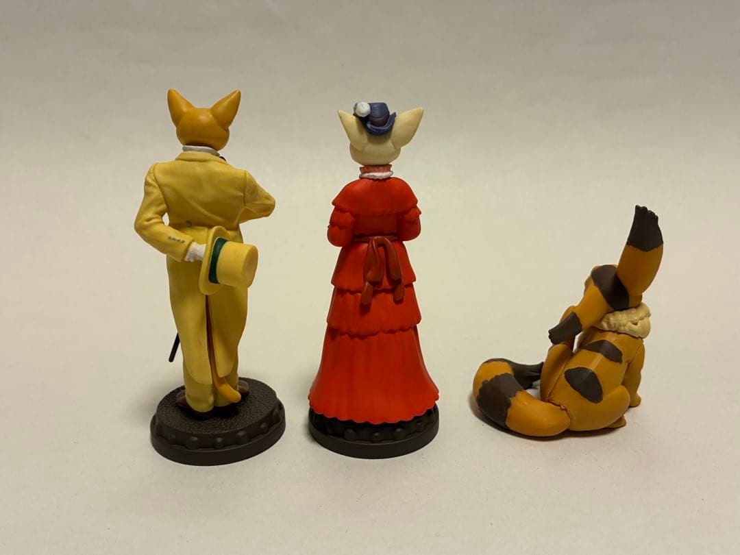 バロン、ルイーゼ、キツネリス　フィギュア3体セット