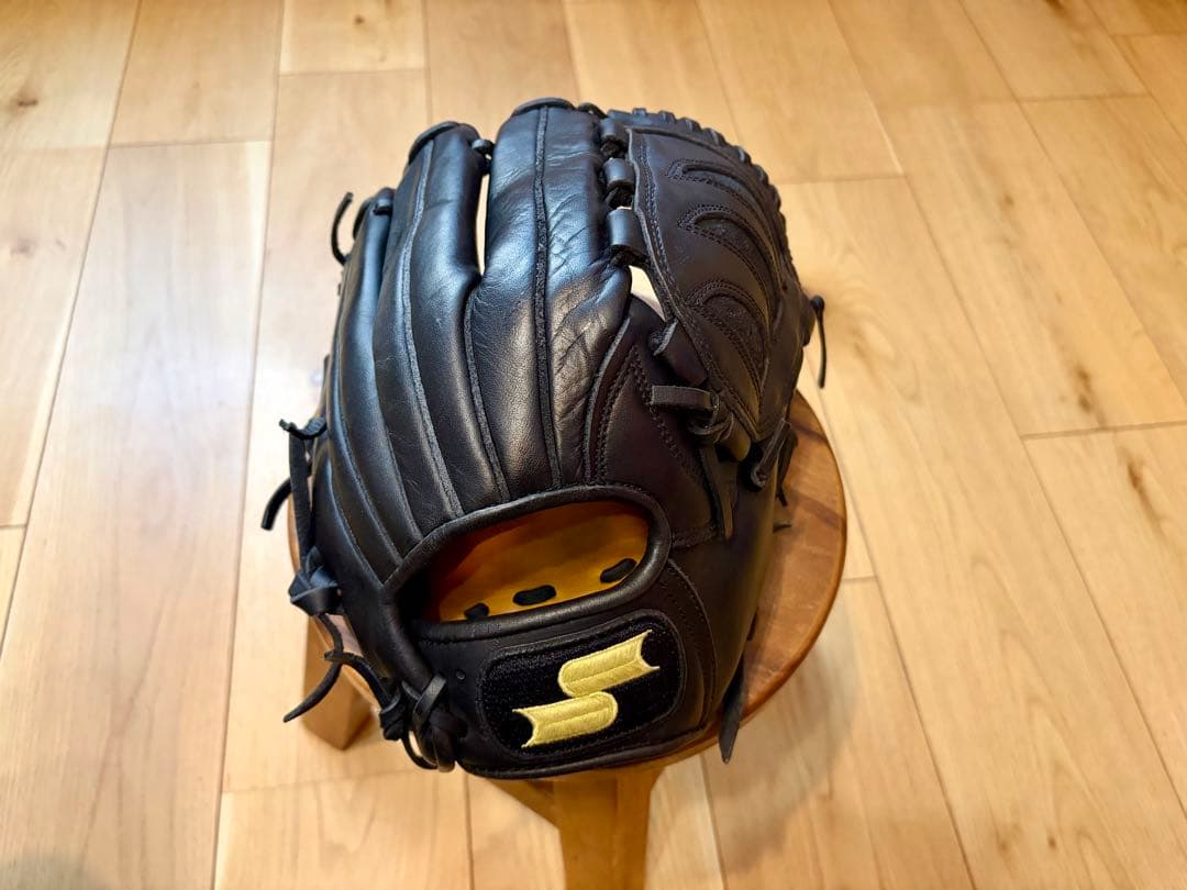 黒木知宏　モデル　軟式グラブ　投手用