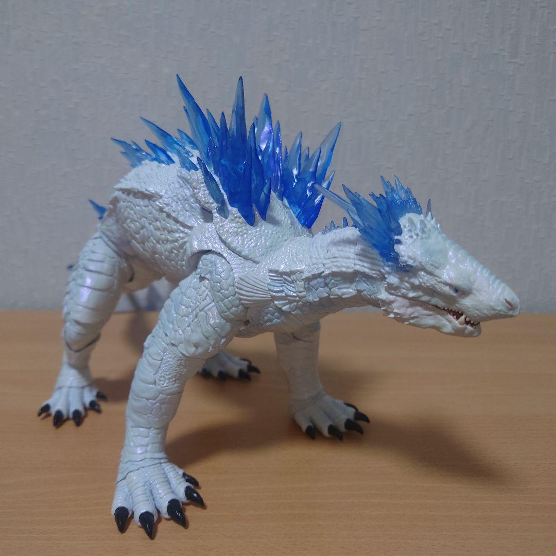 S.H.MonsterArts　シーモ