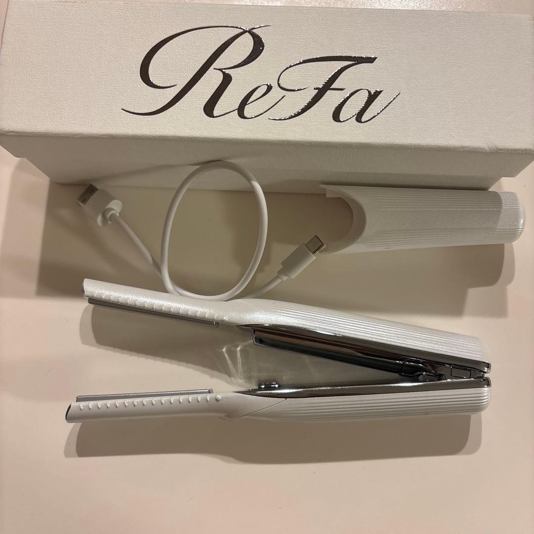 ReFa ヘアアイロン ホワイト 充電ケーブル付き これがReFaリファコードレスヘアアイロン(リファビューテック
