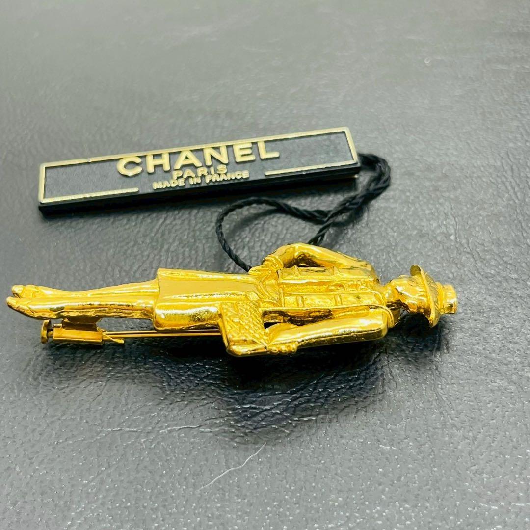 【mh/11.23/30】シャネル CHANELマドモアゼルモチーフ ブローチ